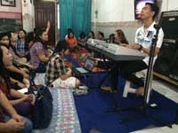 Поклонение в домашней церкви